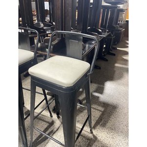 Par de Taburetes Altos de Metal con Respaldo y Asiento Tapizado - imagen 2