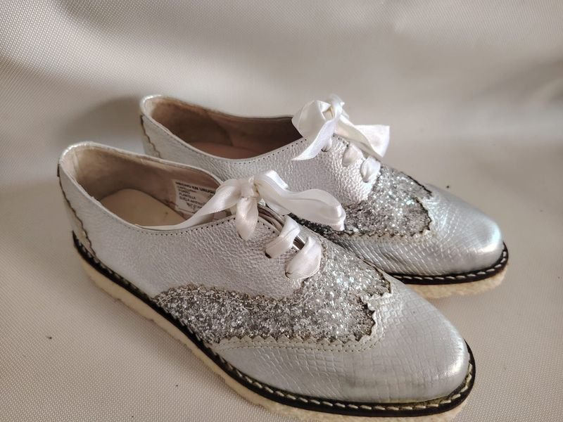 Item 881211 - Image 1