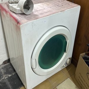 Lote anterior: Secadora de Ropa Blanca Funcional