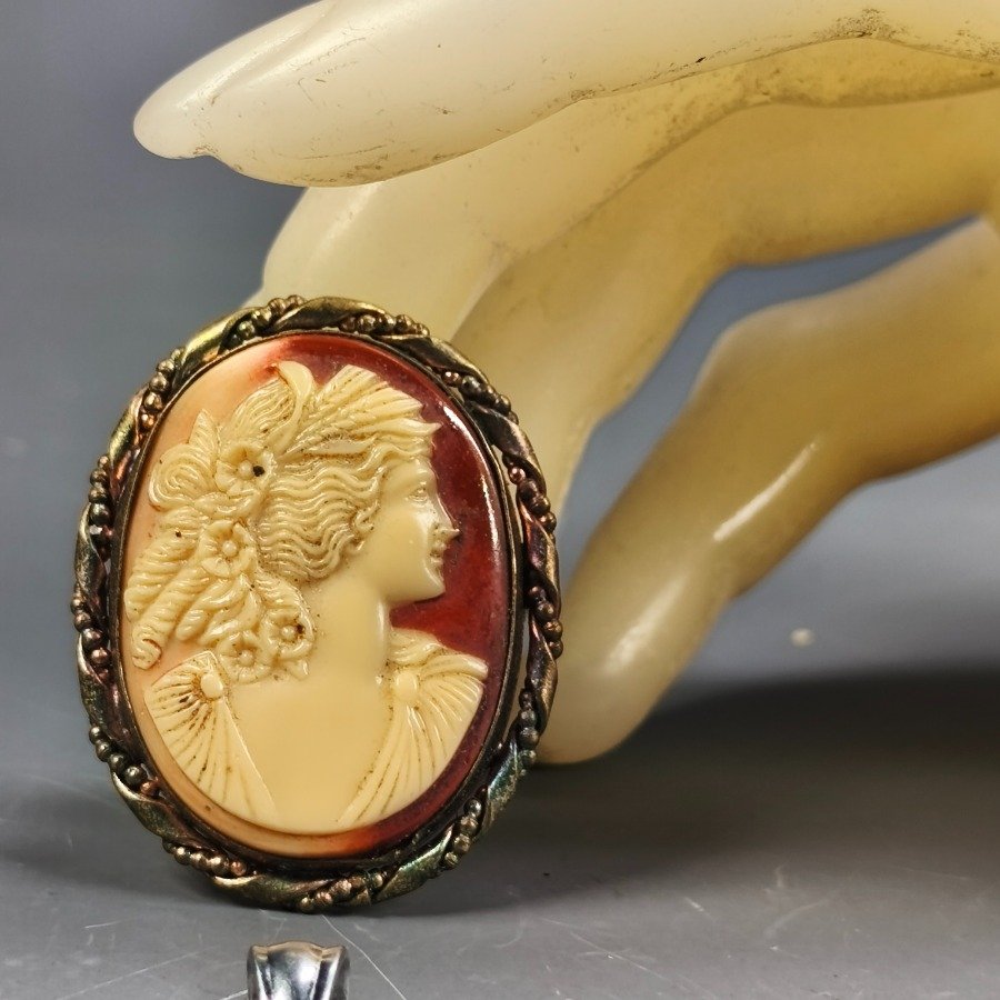 Item 16432 - Image 3