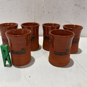 Lote siguiente: 6 Vasos de Barro Artesanales