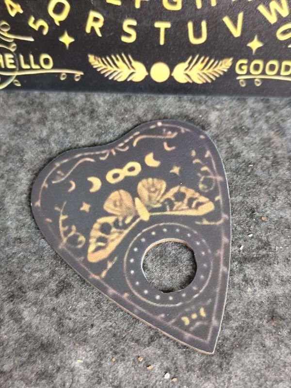 Tabla Ouija de Madera Fina con Puntero Corazón