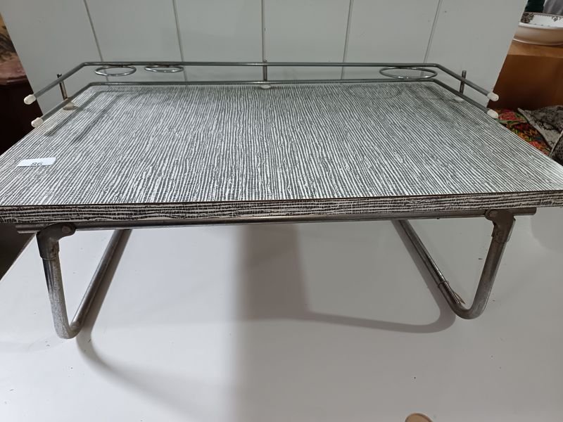 Mesa Desayunador Vintage Plegable con Soporte para Vasos