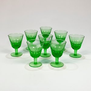 Lote anterior: Juego de 8 Copas Cónicas de Vidrio Verde para Licor