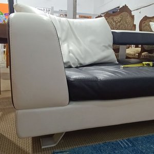 Sofá Italiano de Diseño Formenti Wave en Cuero Bicolor - imagen 3