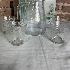 Jarra y 4 Vasos de Vidrio Transparente - imagen 3
