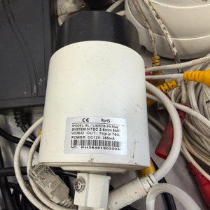 Sistema de Vigilancia DVR 16 Canales con 9 Cámaras, Monitor y Rack - imagen 5