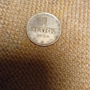 Moneda de 1 Mark Alemán Plata 1924 - imagen 2