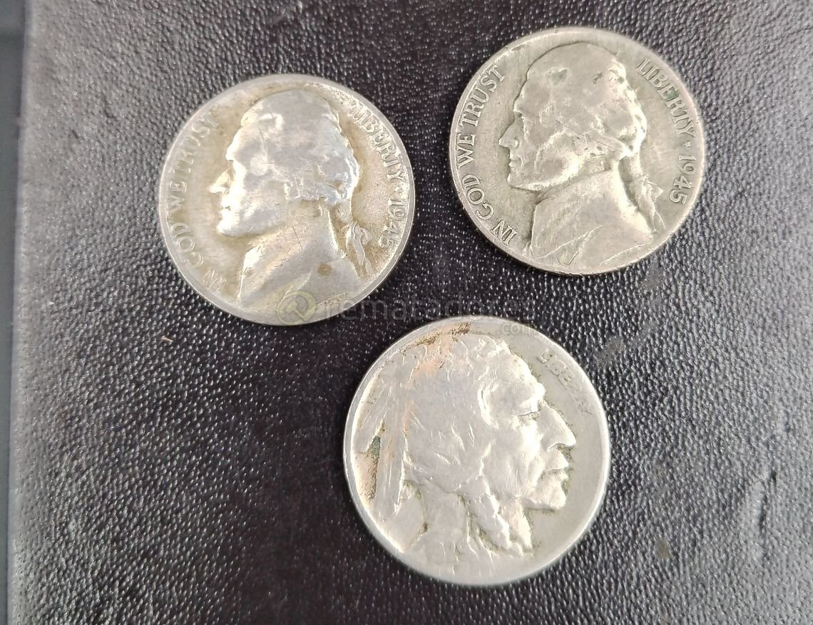 Lote de 3 Monedas: 2 de Níquel Jefferson y 1 de Cuba Tres Pesos