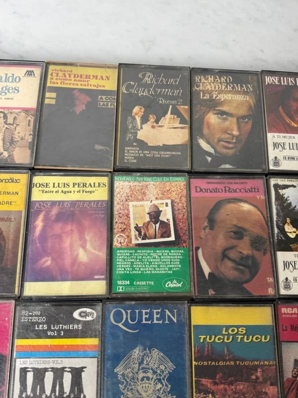 Casetas de música variada de los 80 y 90 - imagen 6