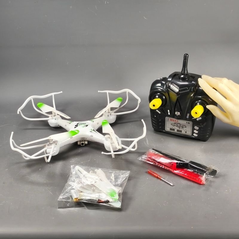 Drone LH-X4 con Cámara y Control Remoto - imagen 5