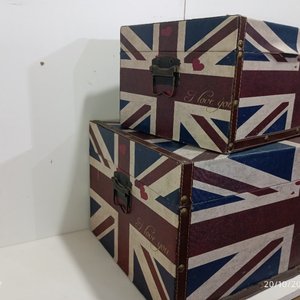 Set de 2 Baúles Organizadores Decorativos Estilo Reino Unido - imagen 3