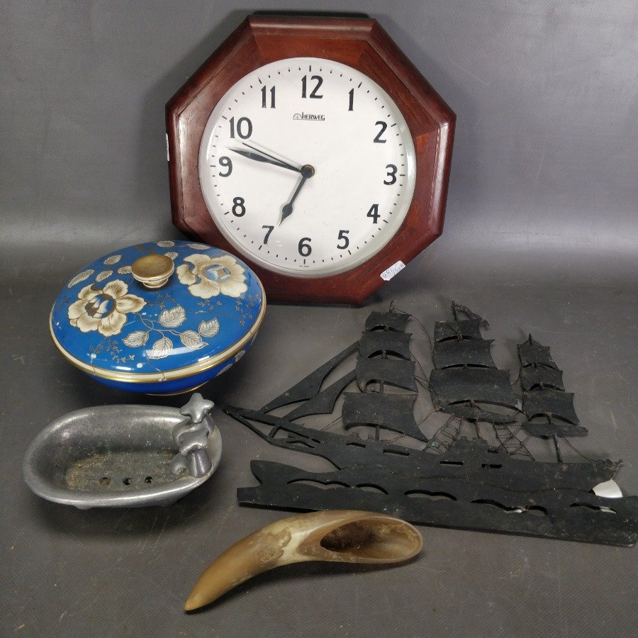 Item 15847 - Image 0