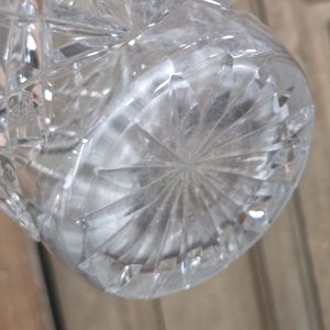 Licorera Antigua de Cristal Tallado con Tapón - imagen 5