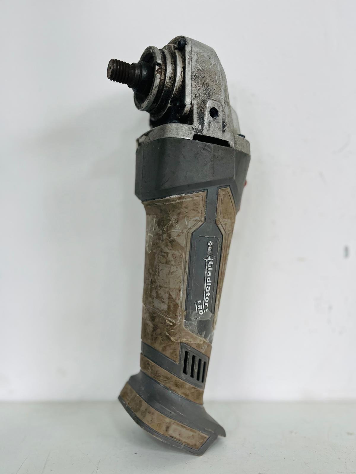 Amoladora Gladiator sin Batería