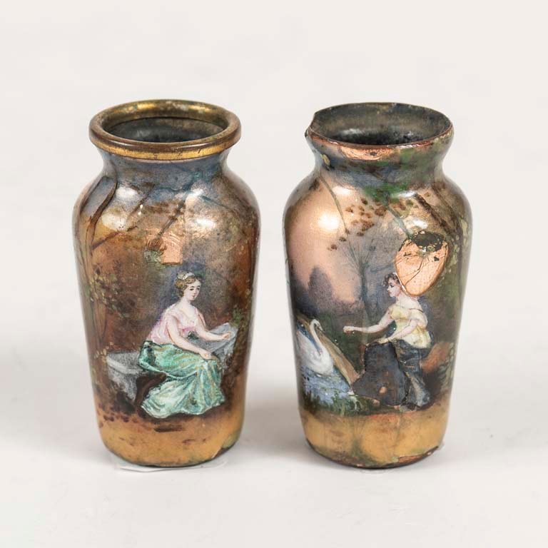Lote siguiente: Vasos de porcelana Gamet con pintura a mano