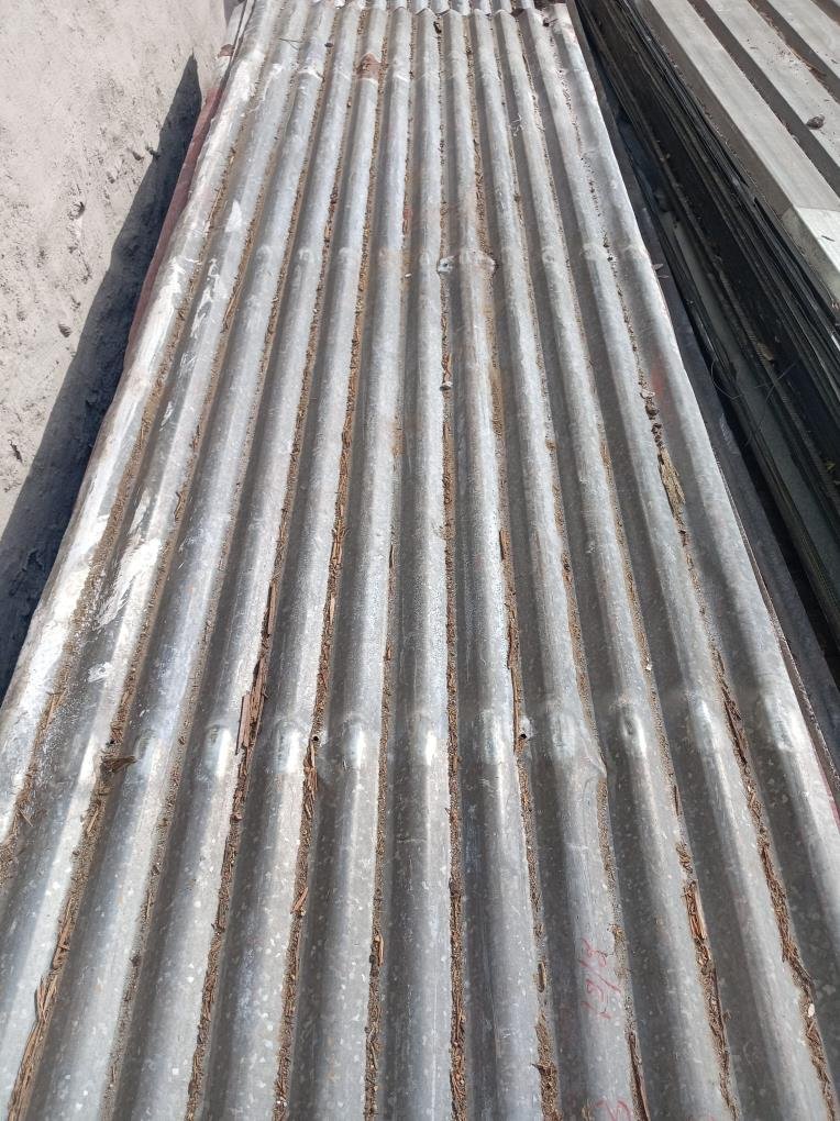 Tres Chapas Canal de Zinc Usadas