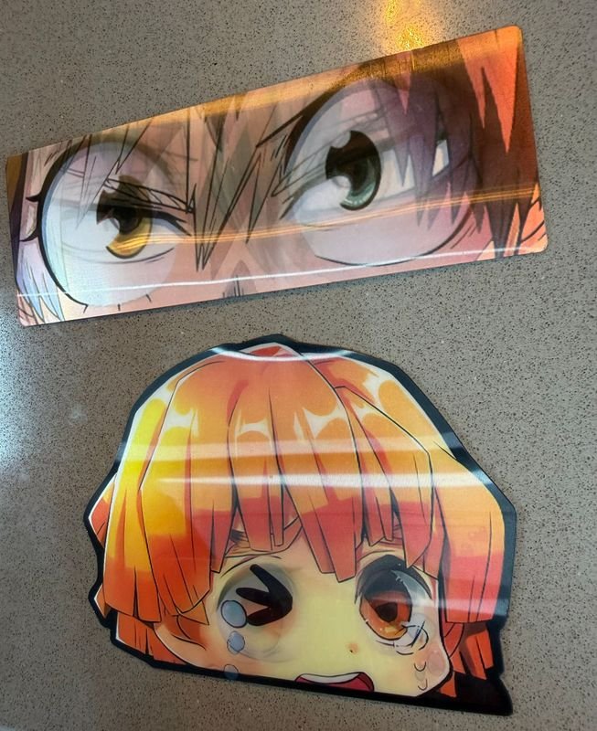 Stickers de Anime: Ojos Intensos y Personaje Naranja