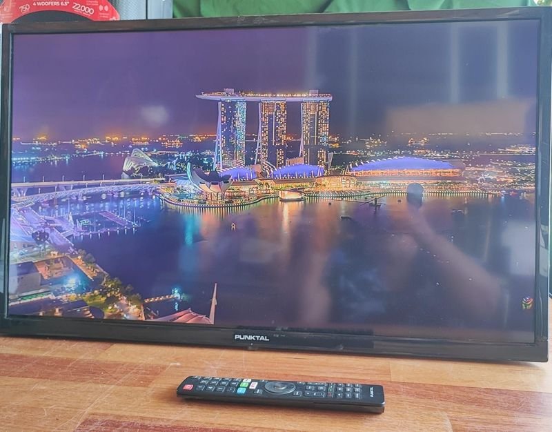 Lote anterior: TV SMART 32" PUNKTAL, funciona
