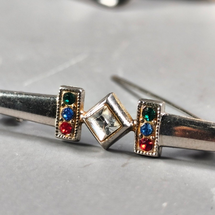 Item 16390 - Image 4