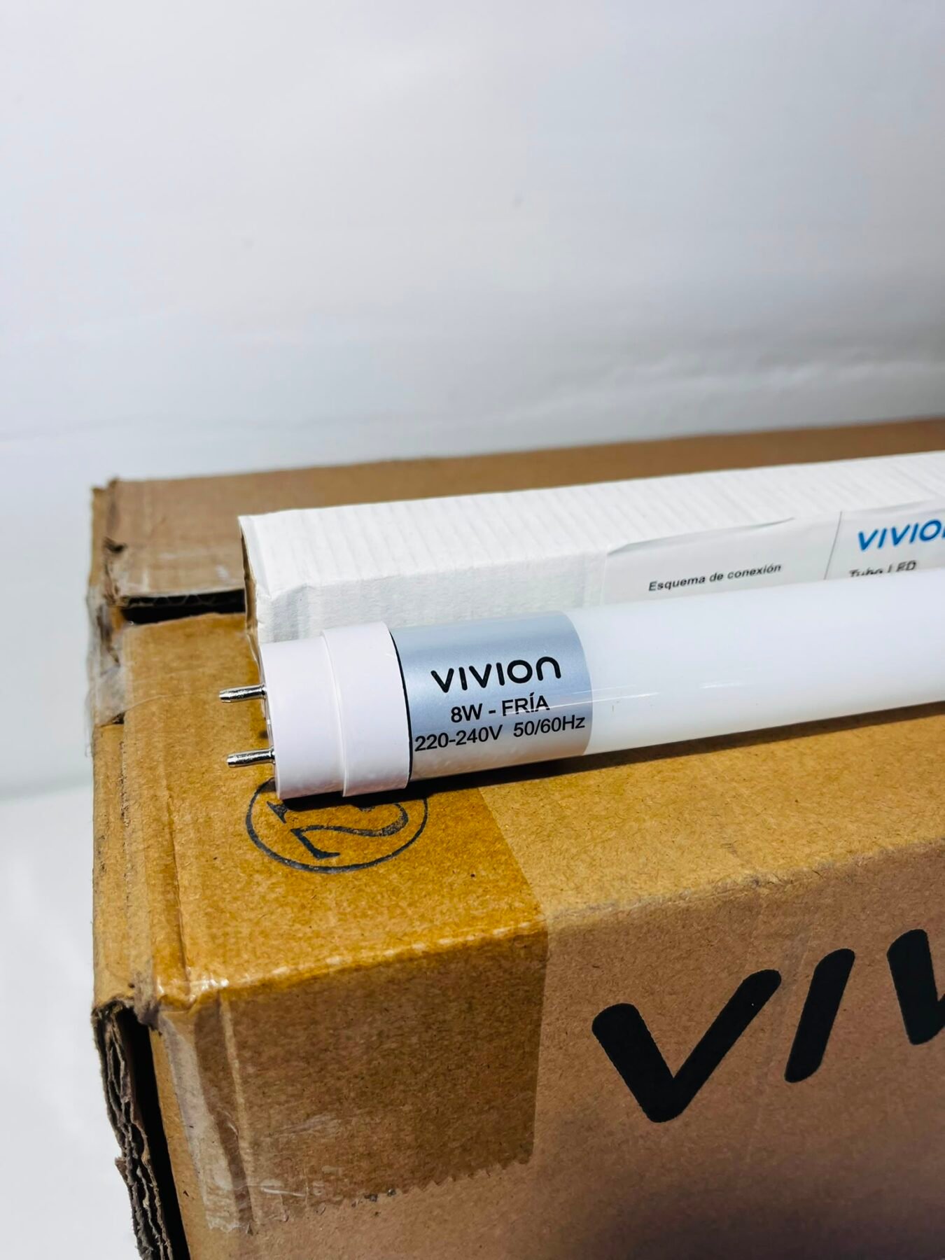 Pack 20 Tubos LED Vivion 8W Luz Fría 60cm