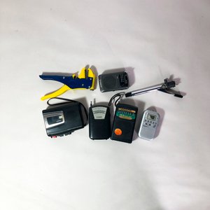 Lote siguiente: Lote de 7 piezas: Radiograbadores Sony, Casio, Atkinson, Sonivox, pinza pela cables y puntero para plancha eléctrica