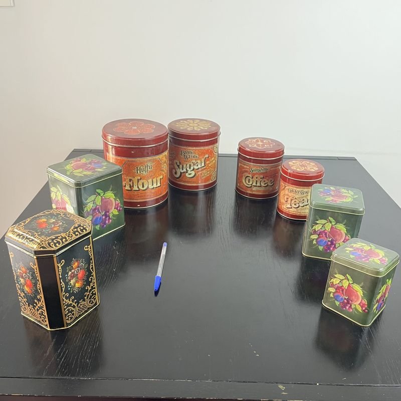 Lote siguiente: Latas metálicas para cocina de alta calidad