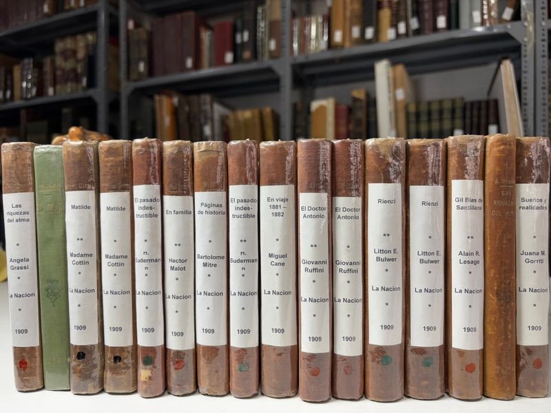 Item 889514 - Image 2