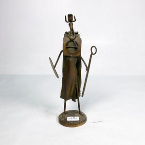Figura de Metal Firmada de Personaje Estilizado - 23 cm - imagen 2