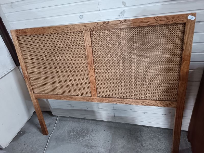 Respaldo de Sommier de Madera con Ratán