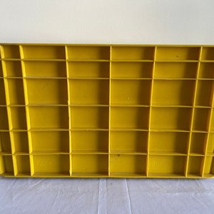 Cajón Lechero Plástico Amarillo Industrial 48x33cm - imagen 3