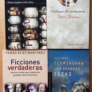 Lote siguiente: Lote de 4 Libros: Poesía, Ficciones, Diálogos y Grandes Ideas