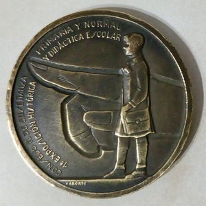 Medalla Conmemorativa Uruguaya de Bronce: Homenaje a José Pedro Varela (1939) - imagen 2