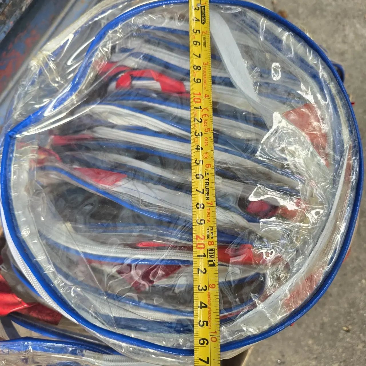Cajas de plástico transparente con accesorios - imagen 3