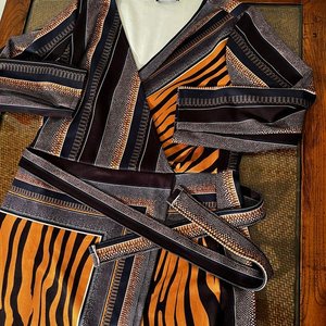 Vestido Rayado Animal Print Manga Tres Cuartos Talle L - imagen 6