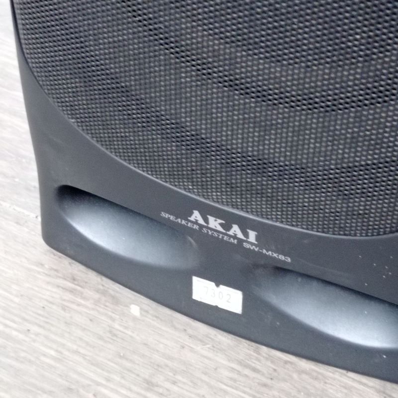 Parlantes Akai en caja de madera - imagen 2
