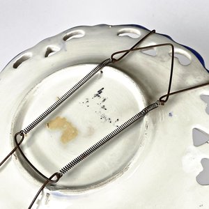 Dos Platos de Cerámica Decorativos, Uno Portugués - imagen 6