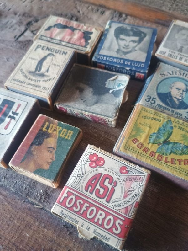 Colección de cajas de fósforo con contenido coleccionable - imagen 2
