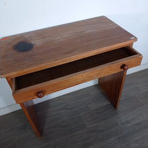 Escritorio Pequeño de Madera con Cajón - imagen 3