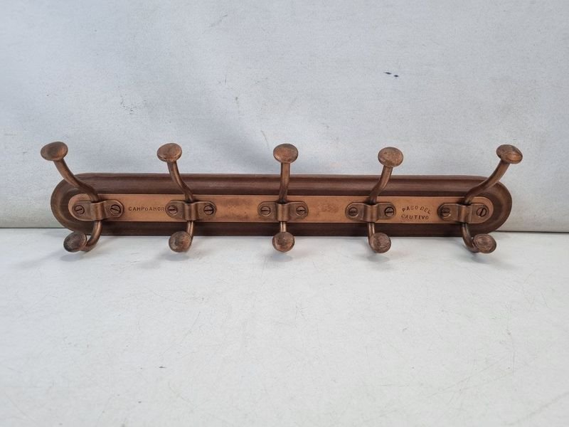 Perchero de Pared de Madera con 5 Ganchos Dobles de Metal Patinado