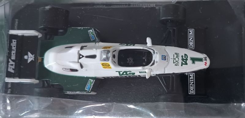 Modelo a escala de Fórmula 1 Williams FW08C del año 1983, firmado por Keke Rosberg - imagen 3