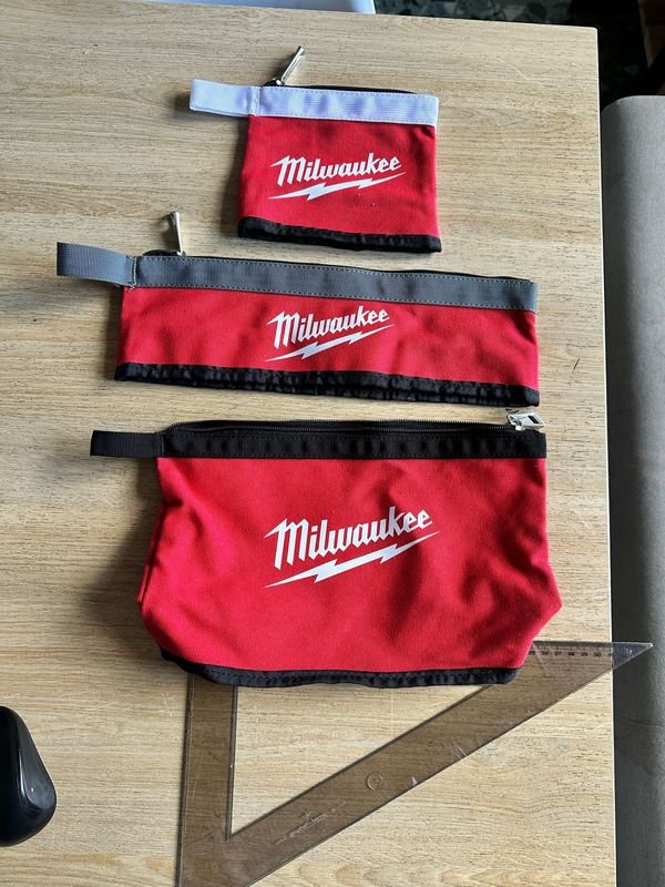 3 CARTUCHERAS Milwakee NUEVAS