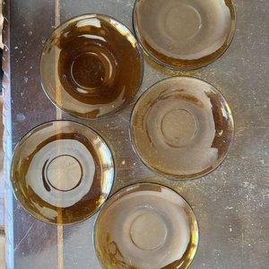 Conjunto de 5 Platos de Vidrio Ambar para Postre o Entrada - imagen 2