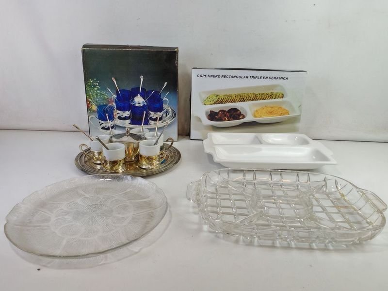 Lote anterior: Set de café y tortilla con accesorios