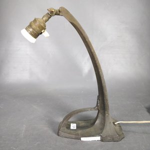 Lote siguiente: Antigua Lámpara de Escritorio Estilo Art Nouveau