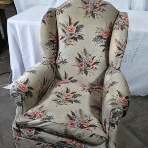 Sillón Bergere Tapizado con Diseño Floreado - imagen 3