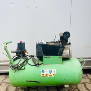 Compresor de Aire Indura Huracan 1520 Verde para Repuesto - imagen 2