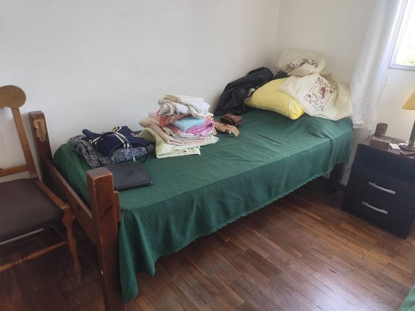 Cama de 1 plaza en madera desarmable de cedro - imagen 3