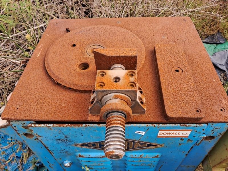 Item 896313 - Image 1