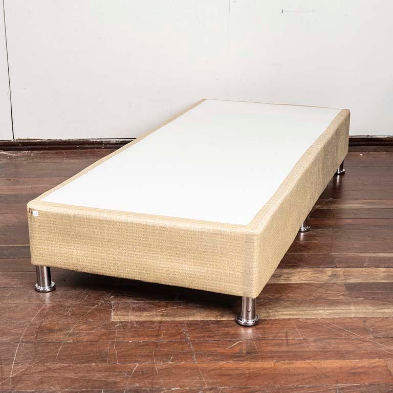 Item 2113889 - Image 0